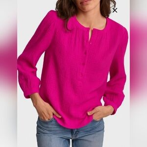 DKNY Jeans Hanley Textured Gauze Fuchsia Button Blouse M 100% Cotton